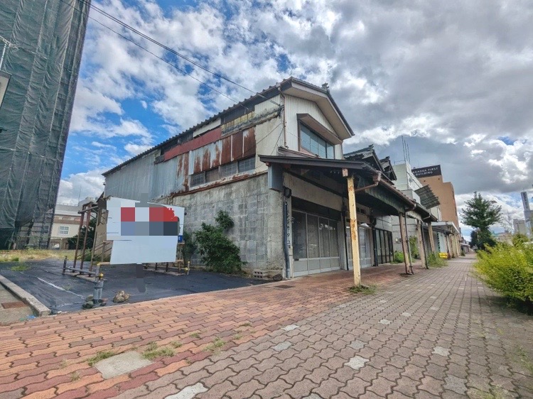 長岡市神田町 中古住宅